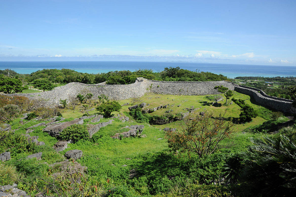nakijin castle ruins