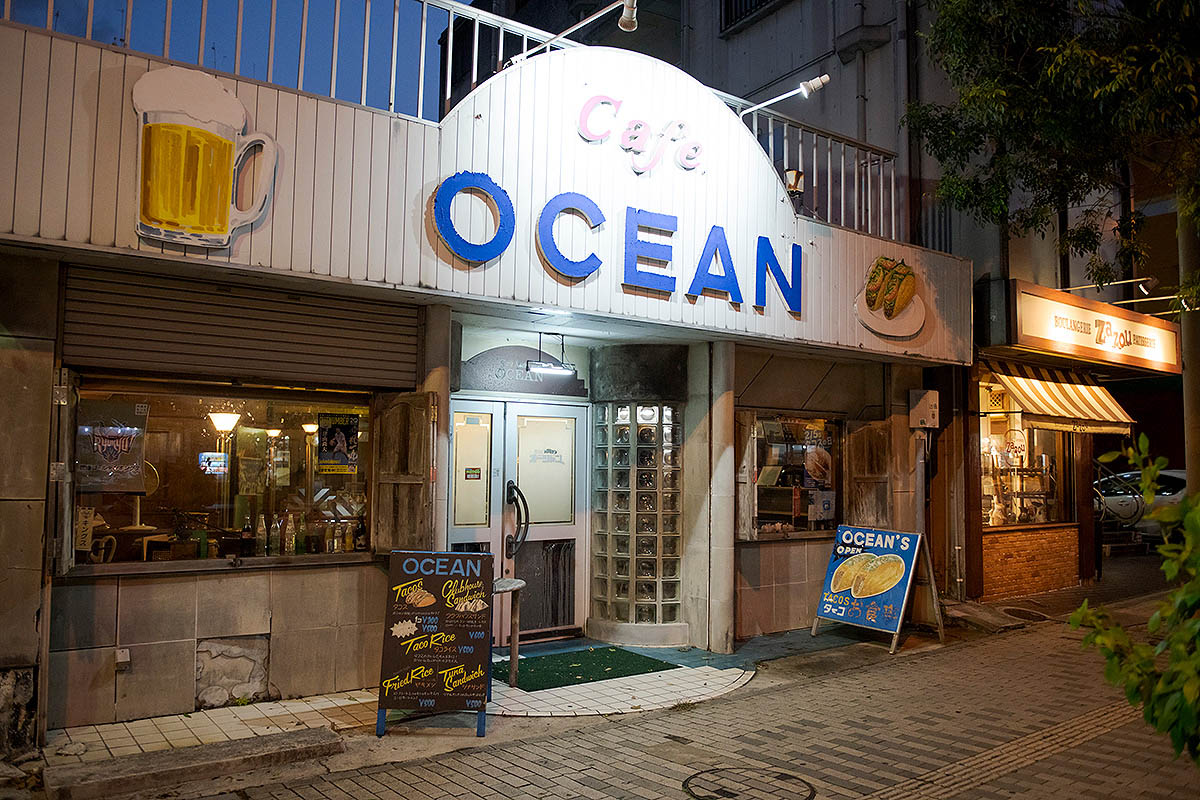cafe ocean exterior