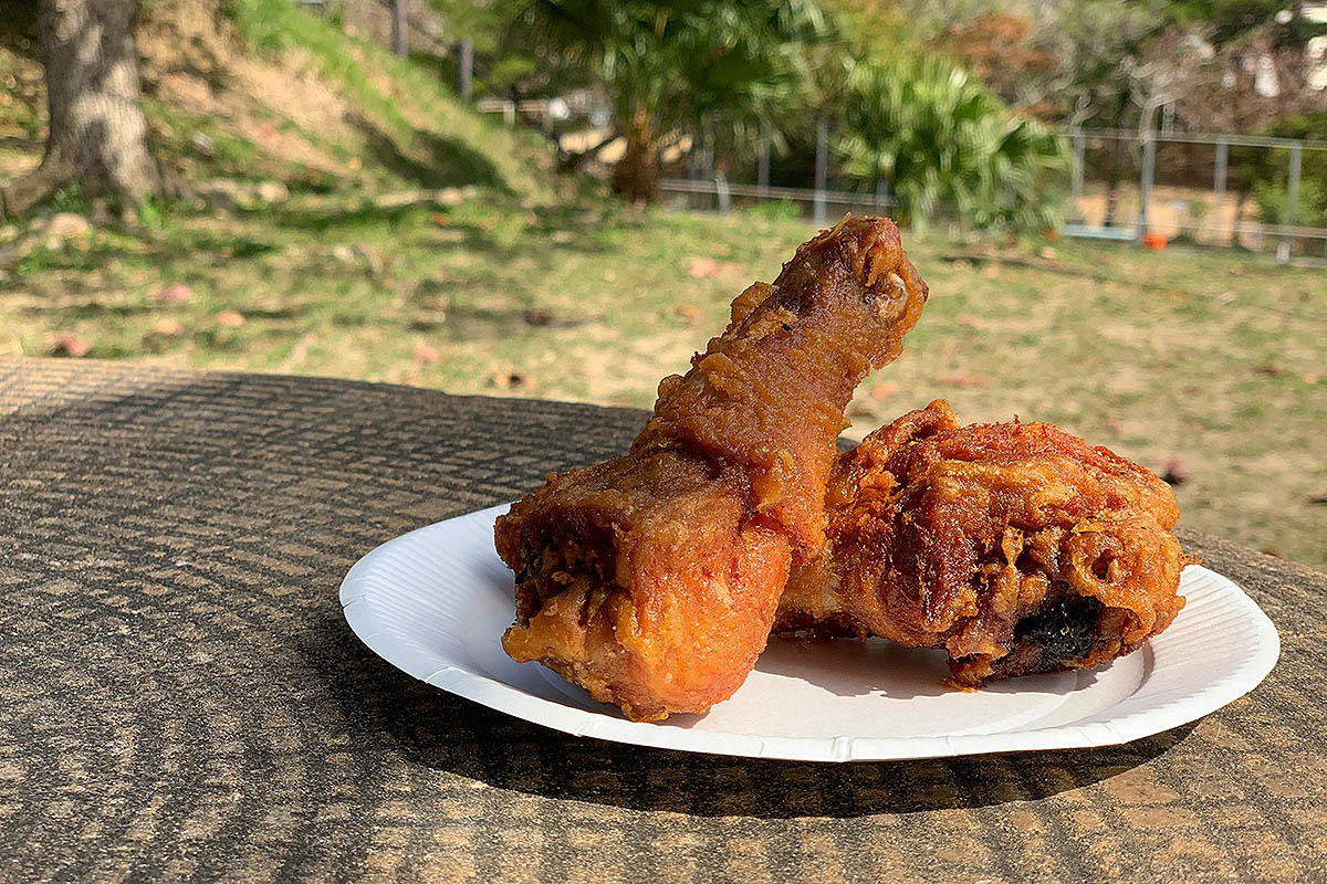 fried chicken drumsticks