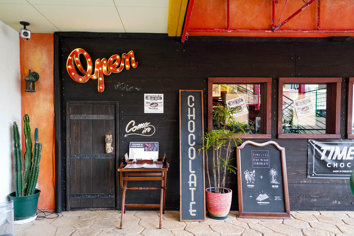 Okinawa’s Premium Sugarcane Chocolate VISIT OKINAWA JAPAN Official