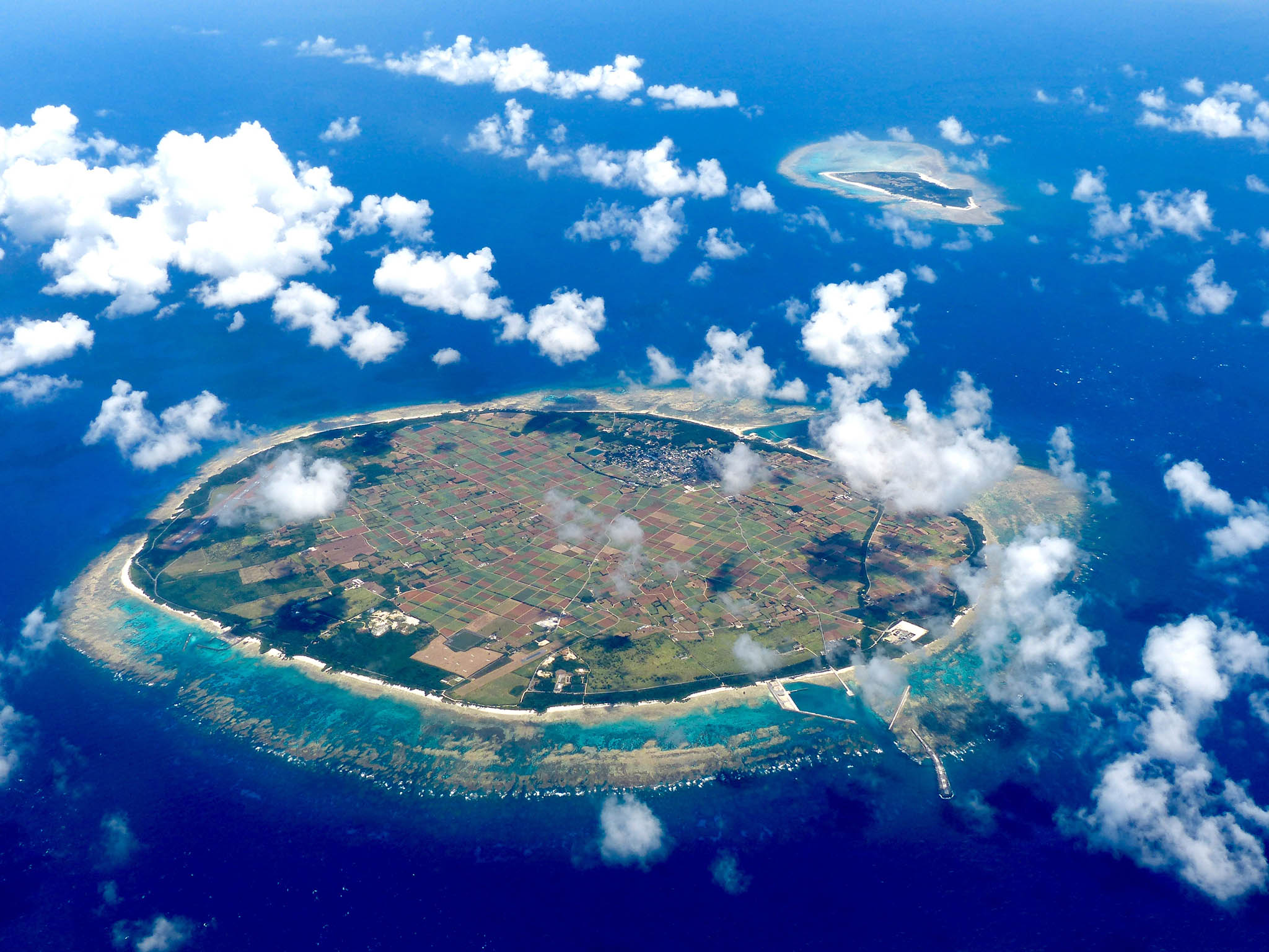 tarama island birds eye view