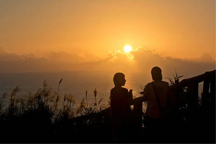 yonaguni island sunset