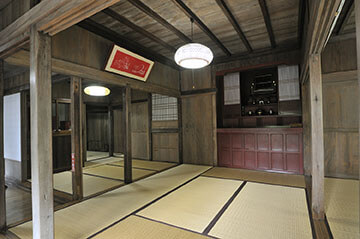 traditional house second room
