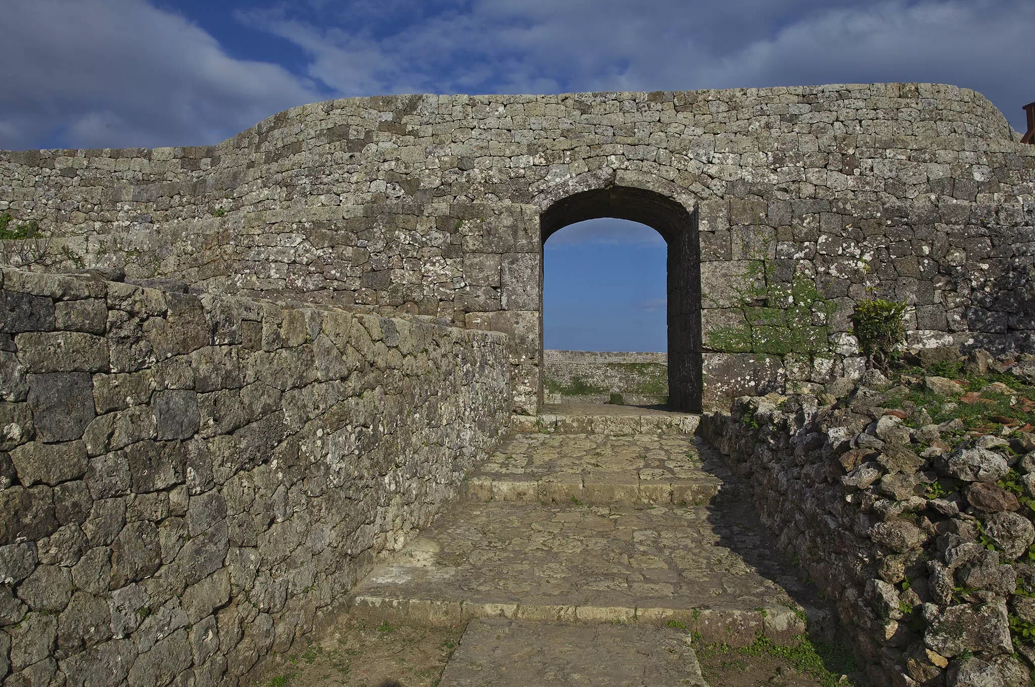 nakagusuku castle ruins