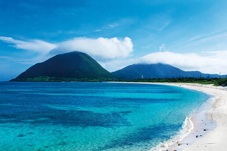 伊平屋島的海岸風景
