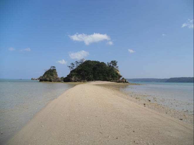 屋我地海灘