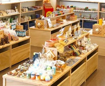 irabuohashi bridge seaside station