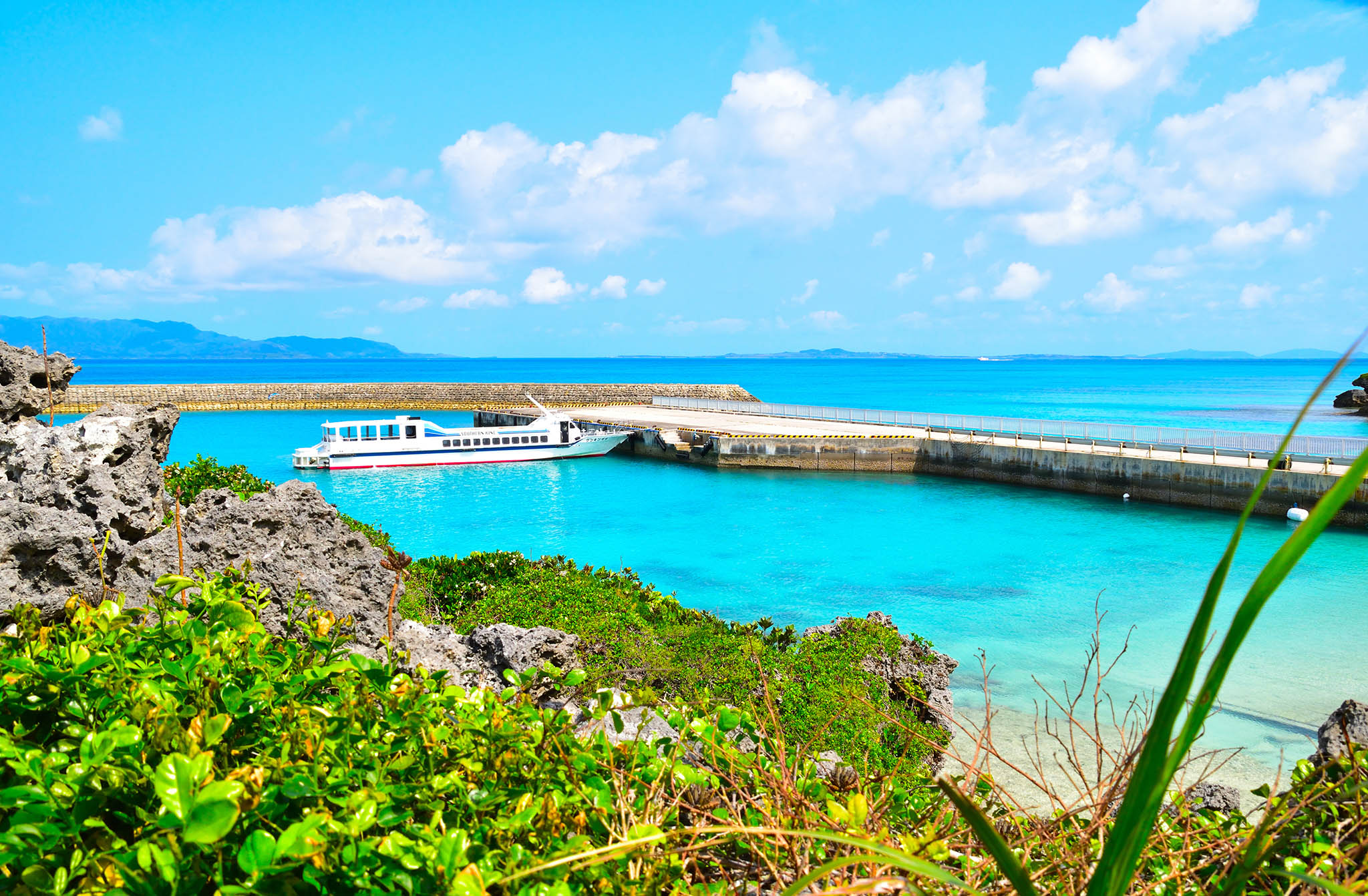 Aragusuku Island | VISIT OKINAWA JAPAN | Official Okinawa Travel Guide