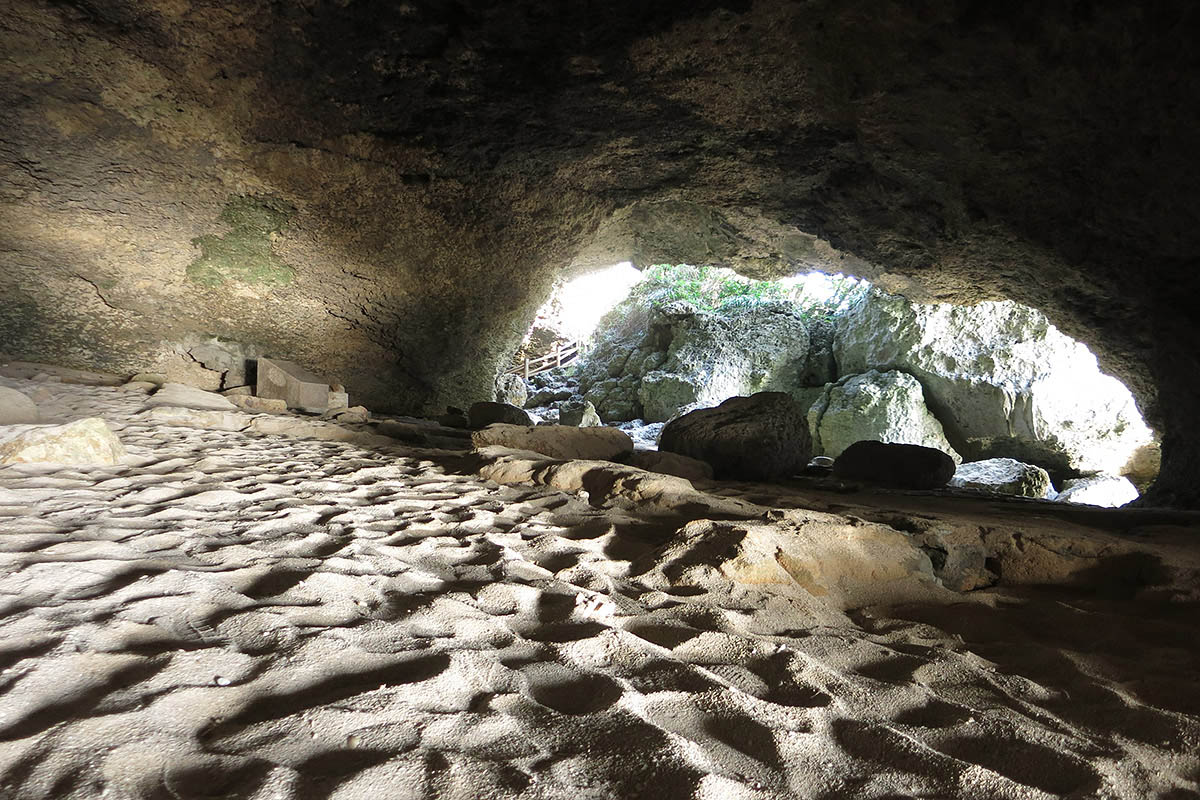 Nyatiya洞窟景色