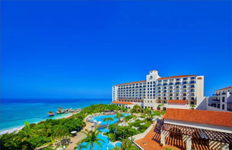 沖繩阿利比拉日航度假酒店