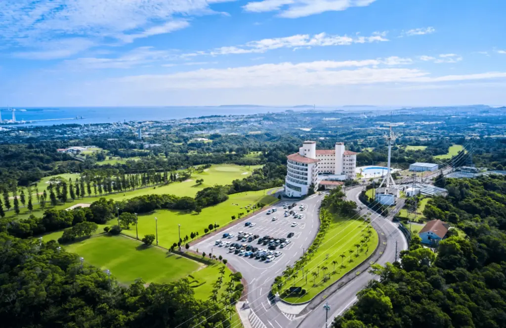 ANA Crowne Plaza Resort Okinawa Uruma Hills
