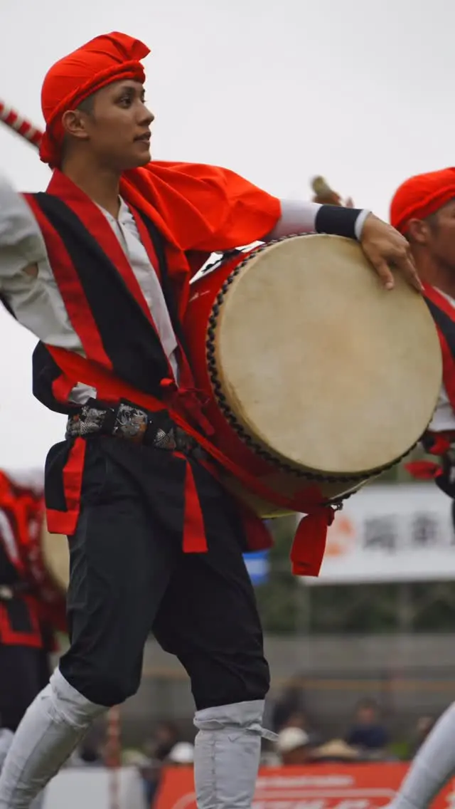 The sound of drums, spirited calls, and the energy of the crowd. Another summer of Eisa in Okinawa🥁✨ 

Across Okinawa, Eisa once again brought communities and visitors together throughout the summer of 2026🌺 Through photos and videos captured on the ground, look back on the powerful drumming, sounds of the sanshin, and expressive performances🎶 Traditionally danced during the Obon season to see off the spirits of ancestors, Eisa varies in costumes, music, and dance styles between regions and youth associations. Each has its own unique character🙌 

Missed it this year? Perhaps next summer will be your chance to experience Eisa for yourself!☀️🥁 

💬Have you seen Eisa in Okinawa, or would you like to experience it someday?🥁 

📸Reel by @hotelmiyukibeach_official 
Tag your Okinawa moments with #visitokinawajapan and #beokinawa for a chance to be featured!

#Okinawaculture #Culturelovers #Culturetravel